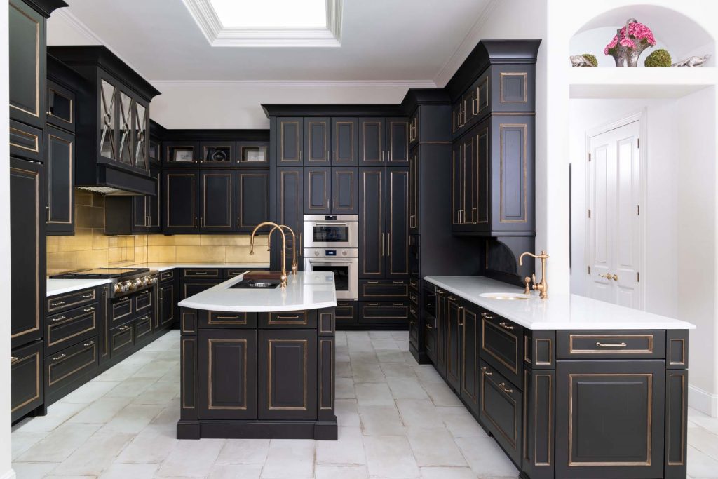 The Latest Trends in Colored Kitchen Cabinets